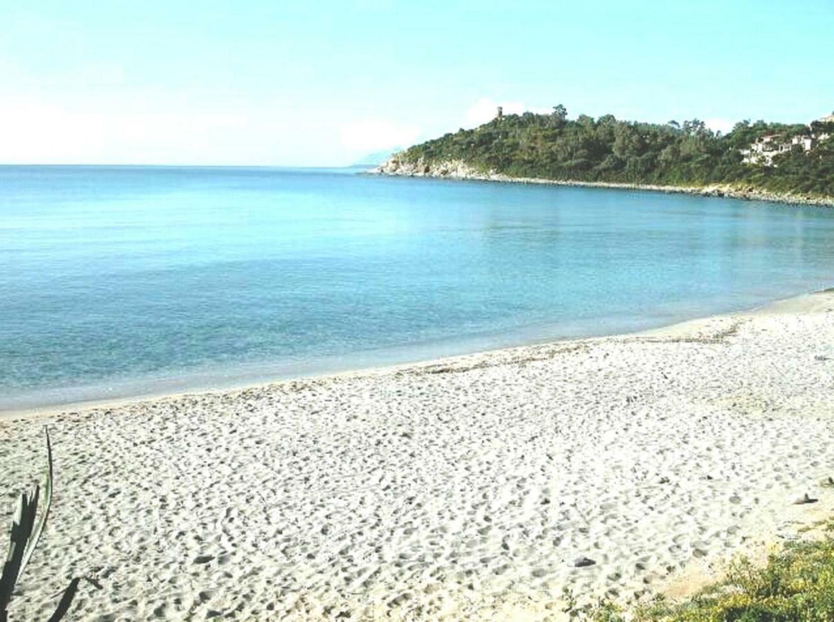 Villa Stella Fronte Mare Porto Frailis Арбатакс Экстерьер фото